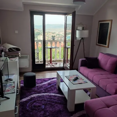 Sobe Aida Porodice Foht 96 * Sarajevo